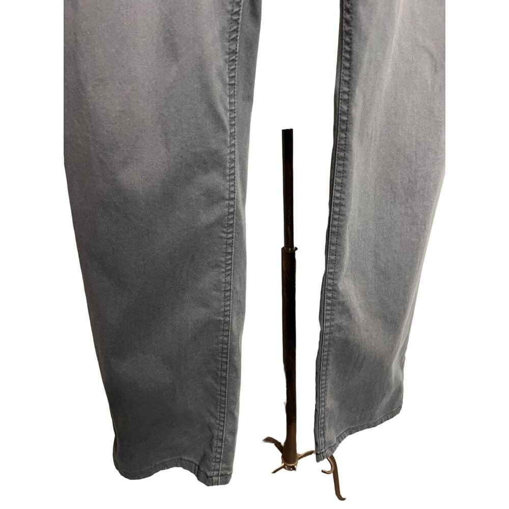 English Laundry men Jean 34x32 soft. Straight leg comfortable 5 pocket - Picture 3 of 12